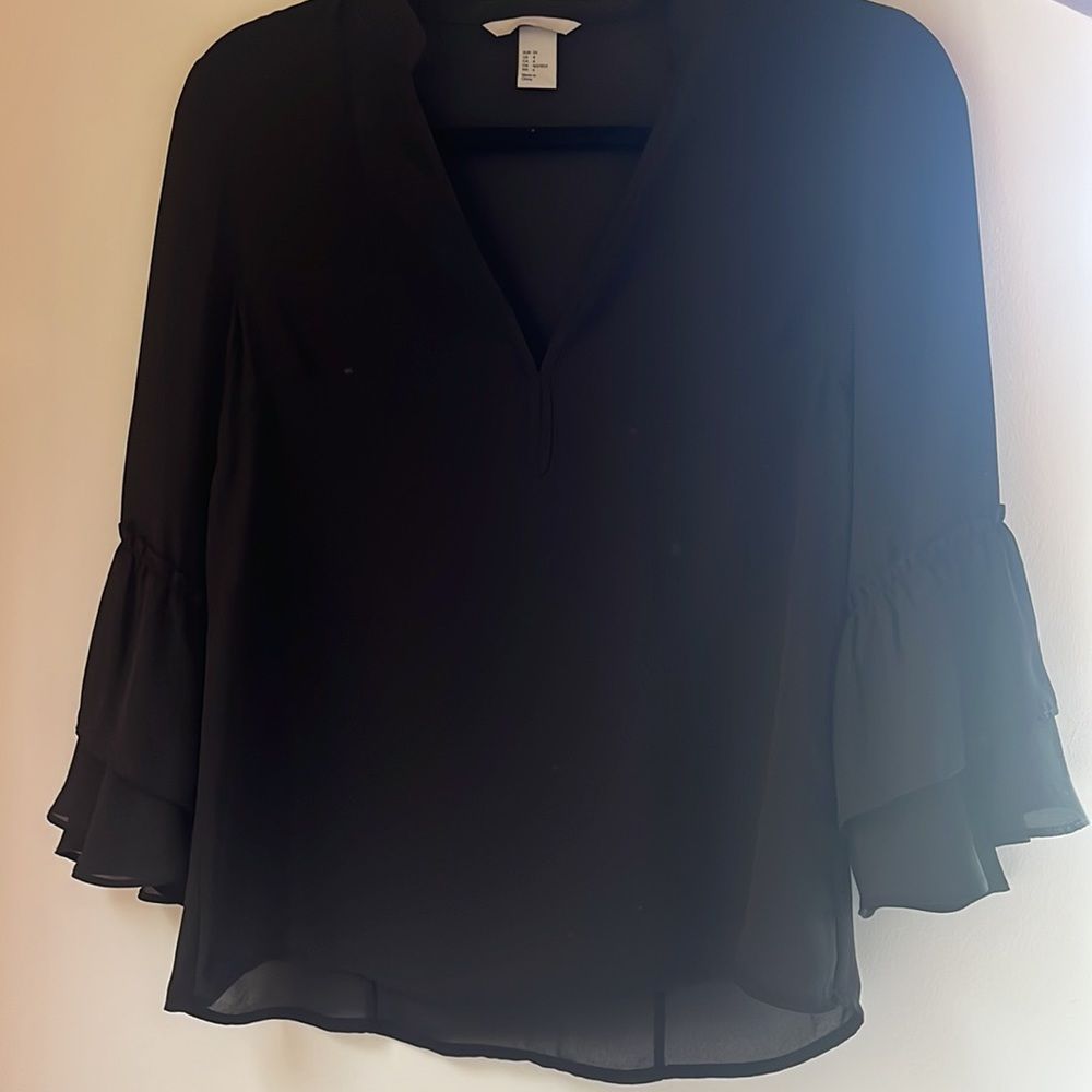 H&M bell sleeve top. Medium size